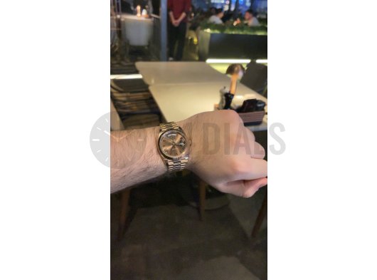 Rolex daydate chocolate romen dial