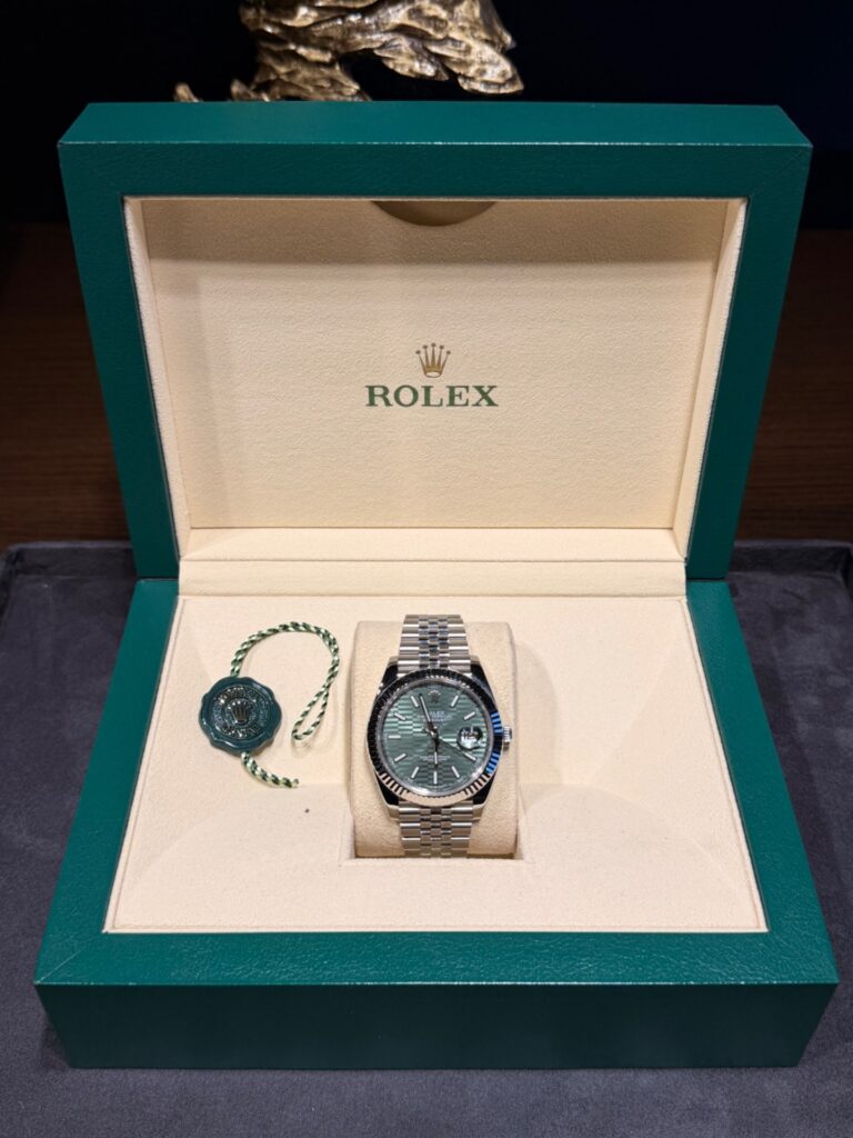 Rolex Datejust 41 mm Motif Green Dial Ref. 126334 (2022) Lüks Saat İlanı - Görsel 2