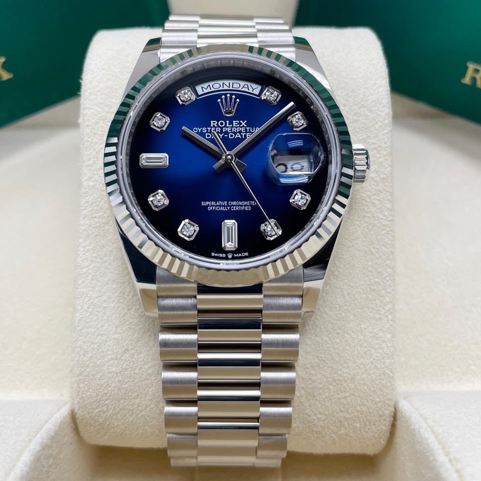 Rolex daydate 36mm blue ombre dial 128239 Lüks Saat İlanı
