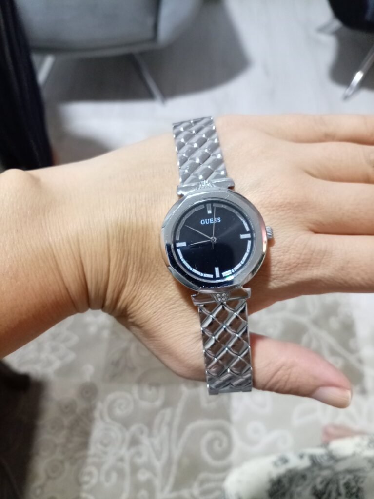Guess orijinal 42 staınless steel Ref. GW0613l1 (2025) Lüks Saat İlanı - Görsel 3